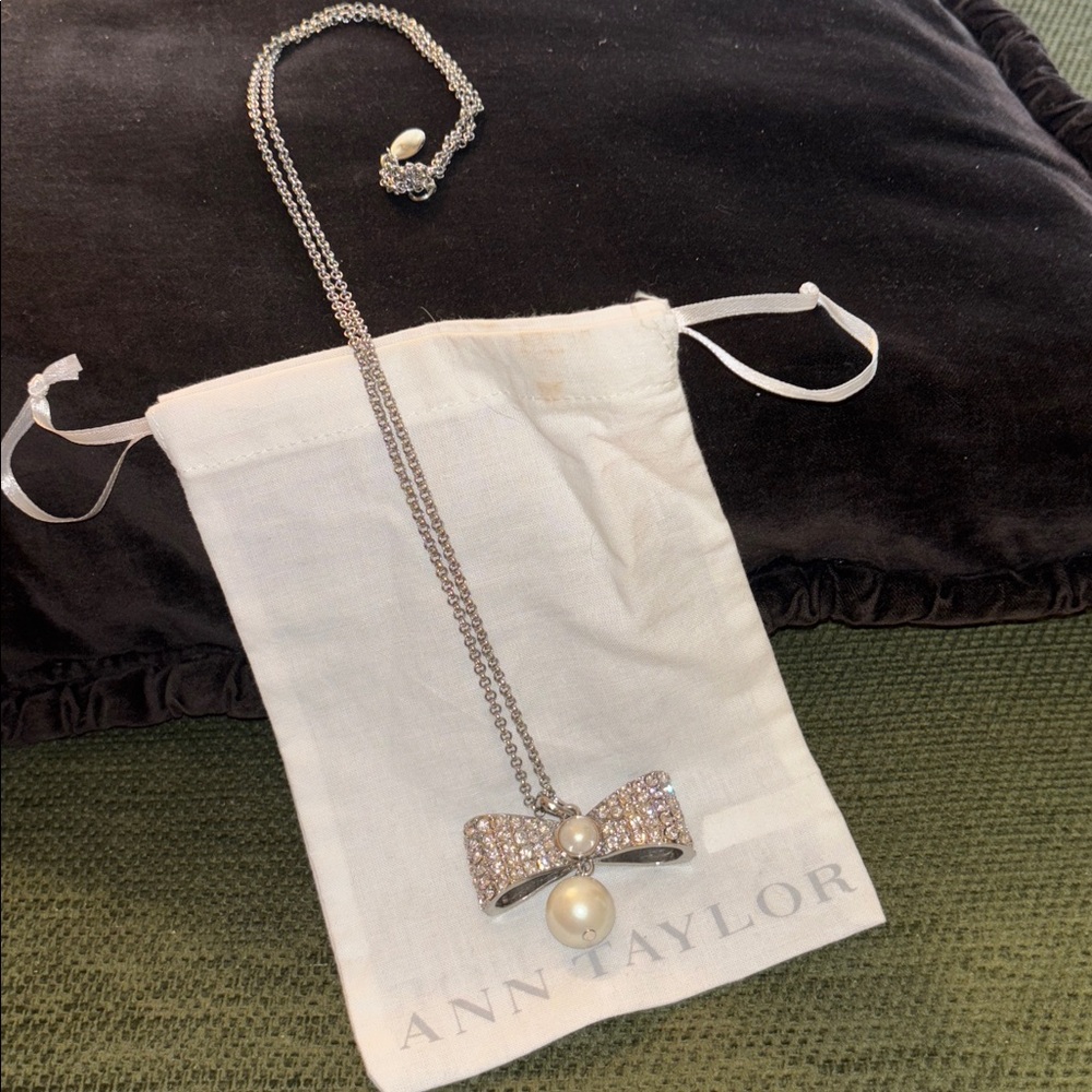 Ann Taylor Silver Bow Necklace with Pearl Accent - Picture 5 of 6